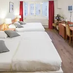Otel Delta Center Amsterdam