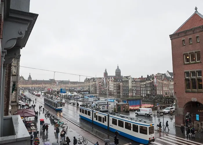 デルタ シティ センター 3*