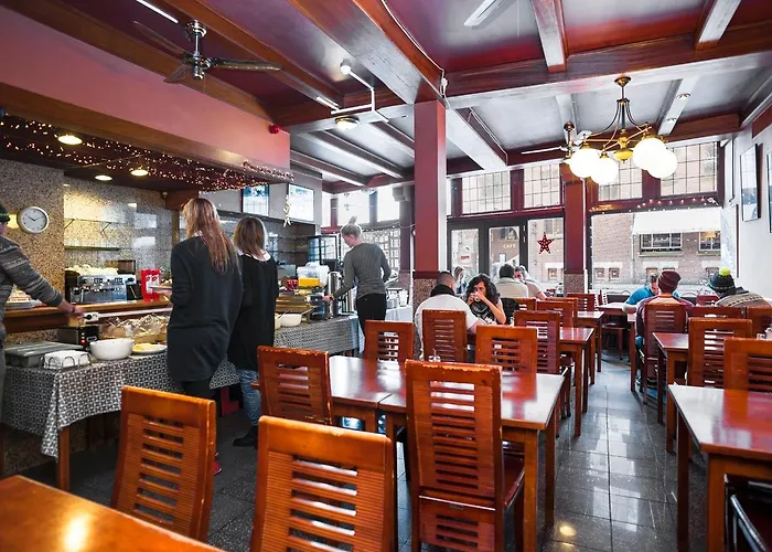 デルタ シティ センター ホテル 3*