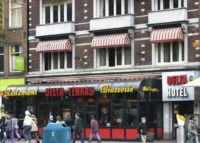 デルタ シティ センター 3*