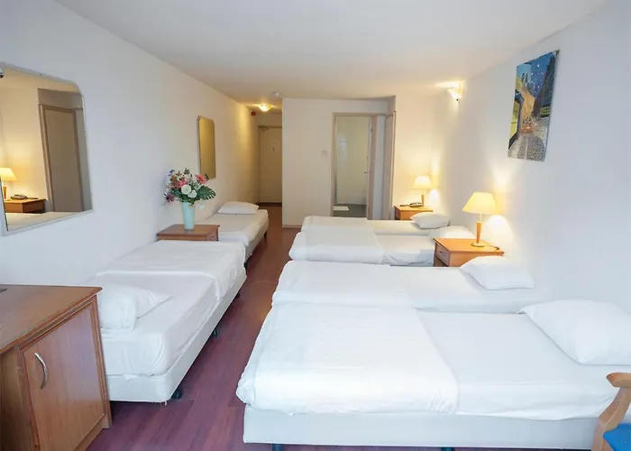 Delta Center Hotel 3*