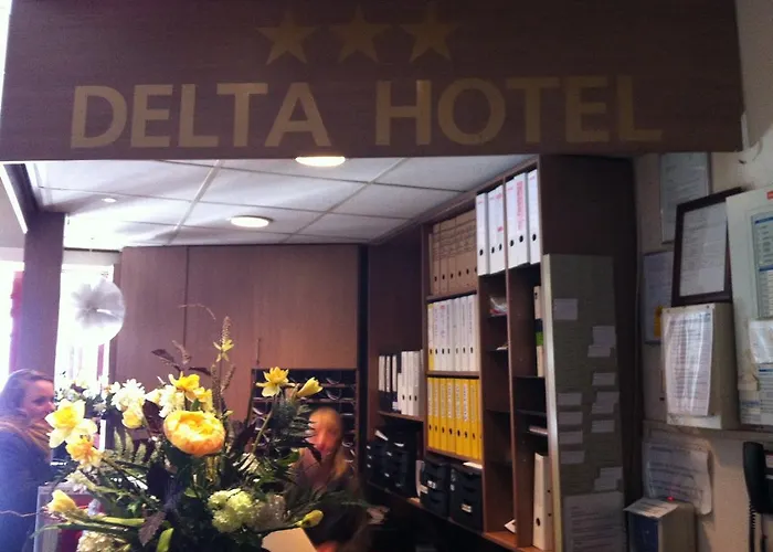 Hotel Delta Center 3*