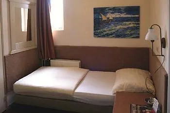 Hotel Delta Center
