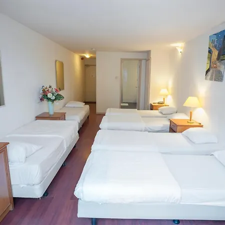 Delta Center Отель 3*